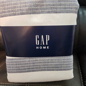 *** BRAND NEW *** GAP HOME Blackout Curtains ** BRAND NEW ***